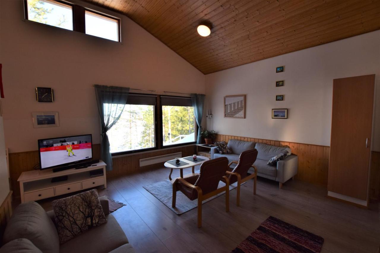 Pyhtaeaen Vuokramoekit Villa Tuuski Exterior photo