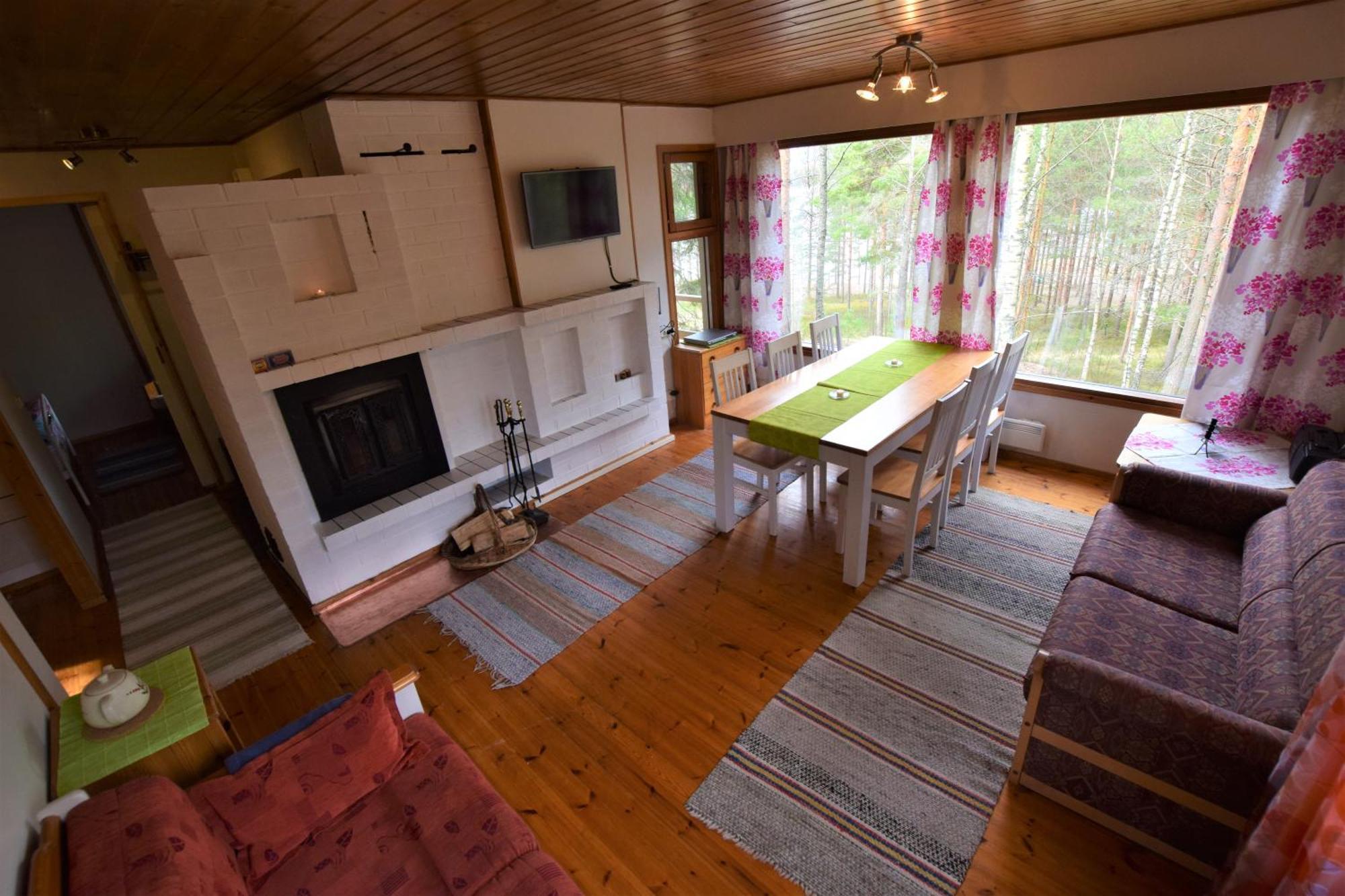 Pyhtaeaen Vuokramoekit Villa Tuuski Exterior photo